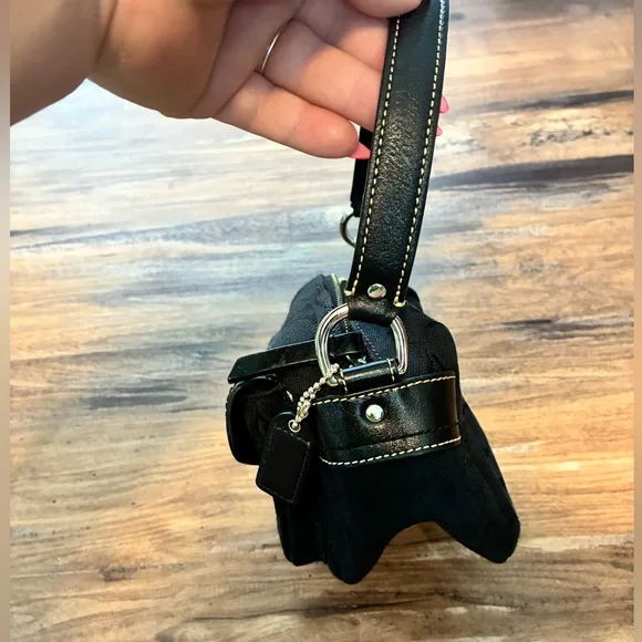 Coach Vintage Y2K MINI Black Satchel Purse Women's Handbag Jaquard Canvas Sig C - Picture 2 of 14